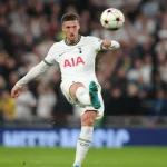 “Nous sommes troisièmes, nous ne pouvons pas être si mauvais”: Matt Doherty sur Conte, les retours et le style des Spurs